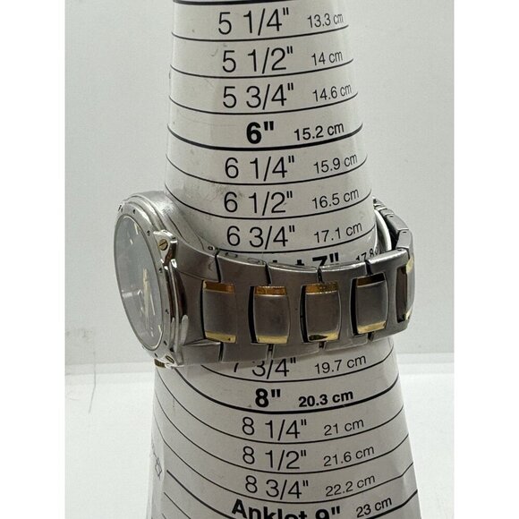 Pulsar VX42-X310 Stainless Steel Men's Watch Round Silver Gold Tone WR 100M Date - Picture 4 of 7